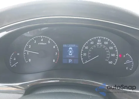 2013 Hyundai Genesis 3.8 from USA, damaged, VIN KMHGC4DD7DU235791